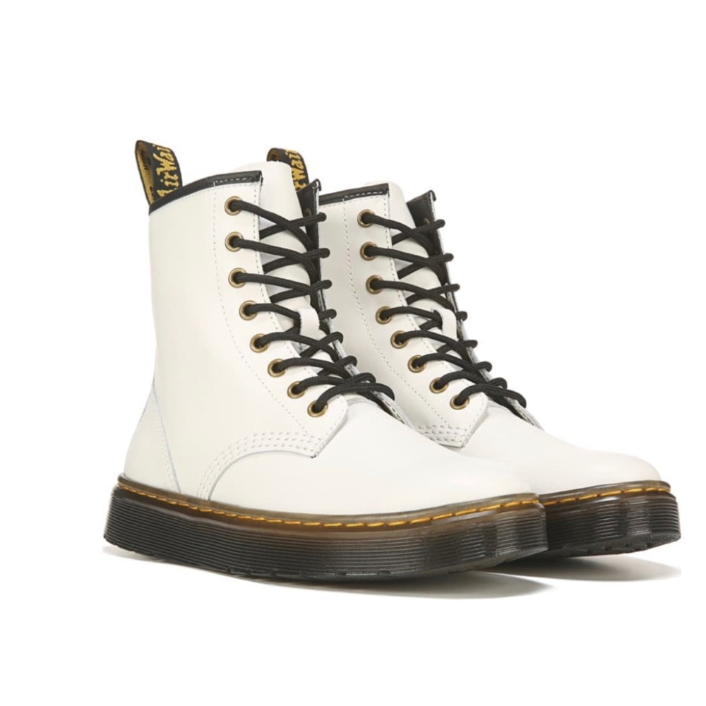 NEW! Dr. Martens Zavala Combat Boots – Women’s – White Leather – Box Included